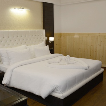 Hotel Dhroov