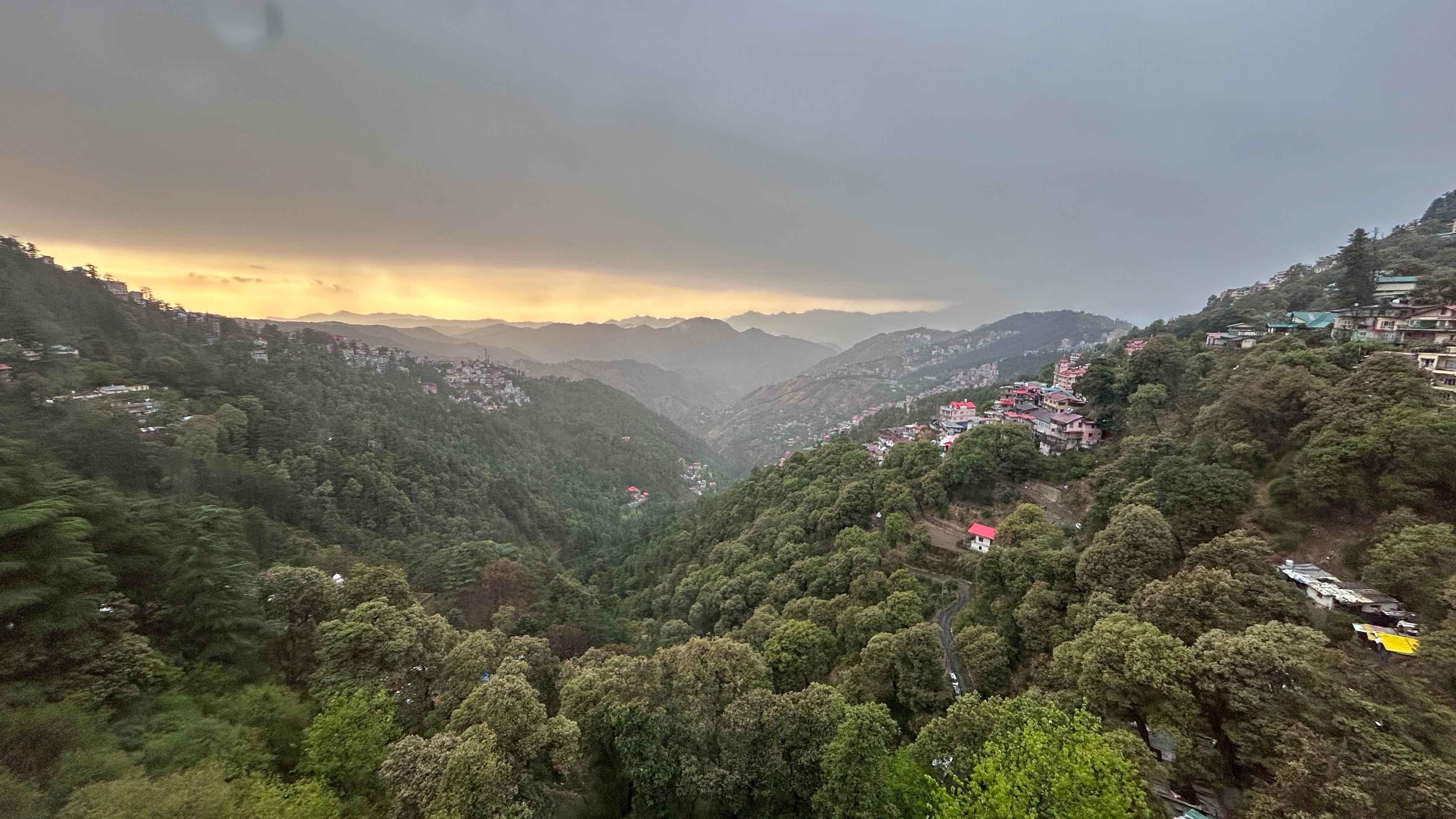 Hotel Dhroov Shimla